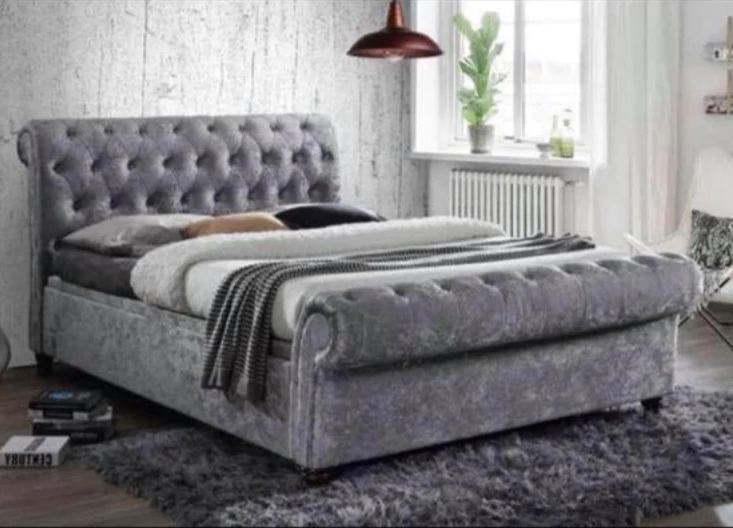 Grande Oasis Scroll Sleigh Bed